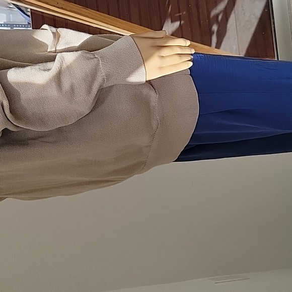 Women's Casual Cardigan with Pockets Open Front Long Sleeve Lightweight Sweaters - Picture 6 of 10